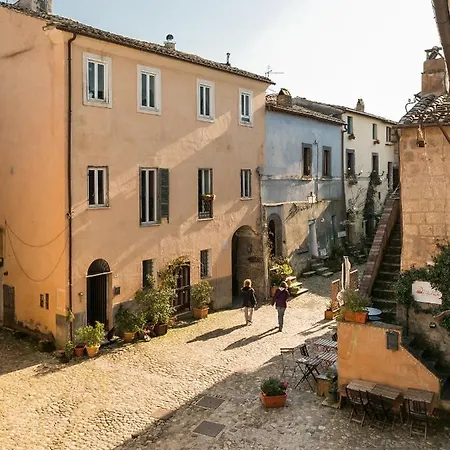 Opera - Le Mille E Notte Apartman Calcata